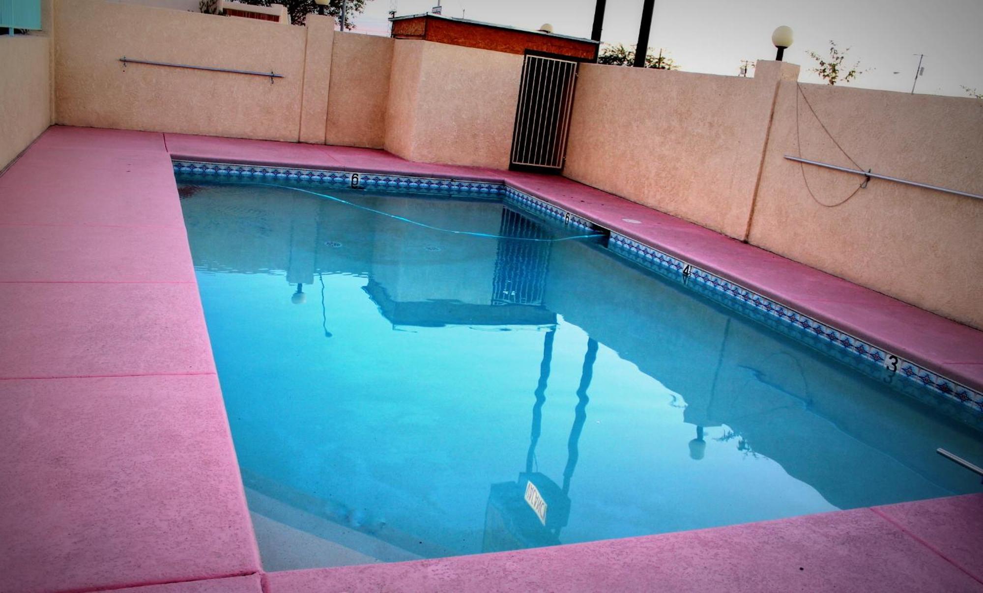 Budget Inn ปาร์คเกอร์ ภายนอก รูปภาพ